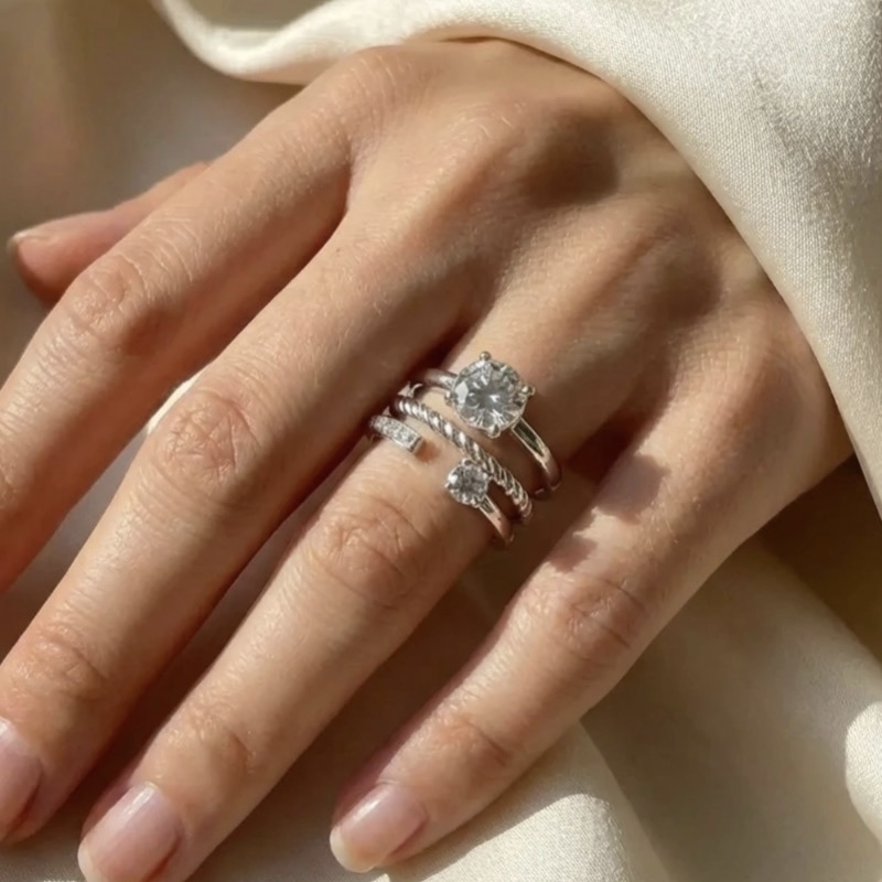 انگشتر زنانه نگین دار کد 249