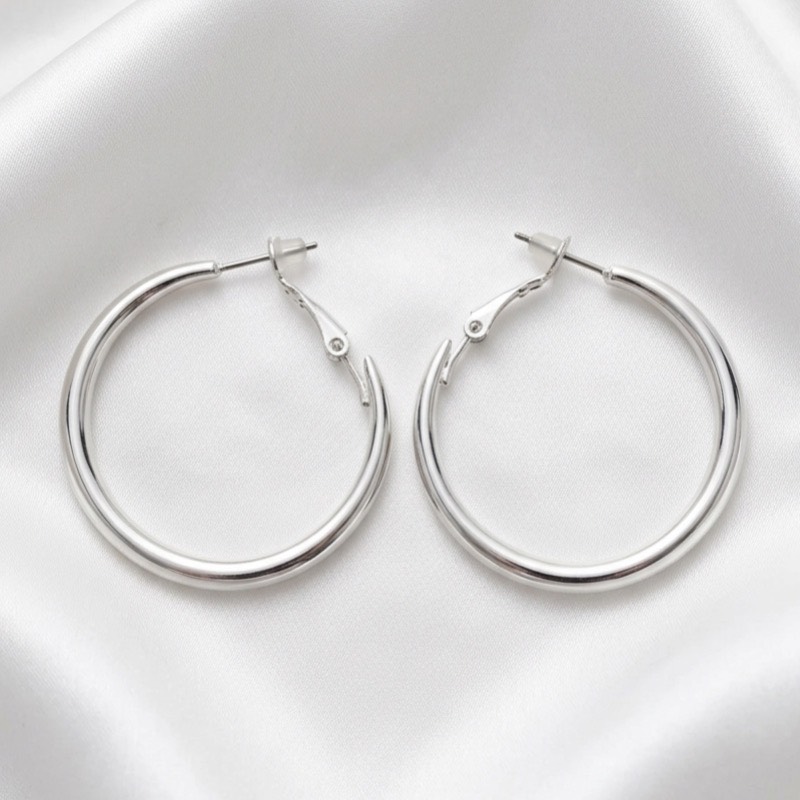 گوشواره حلقه ای زنانه نقره ای